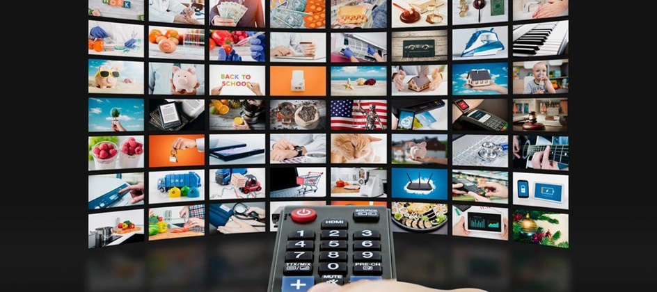 Canadians embrace ad-supported streaming, Roku report